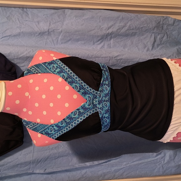 Athleta Tankini Top 34B/C Black with Blue Paisley - Picture 3 of 11